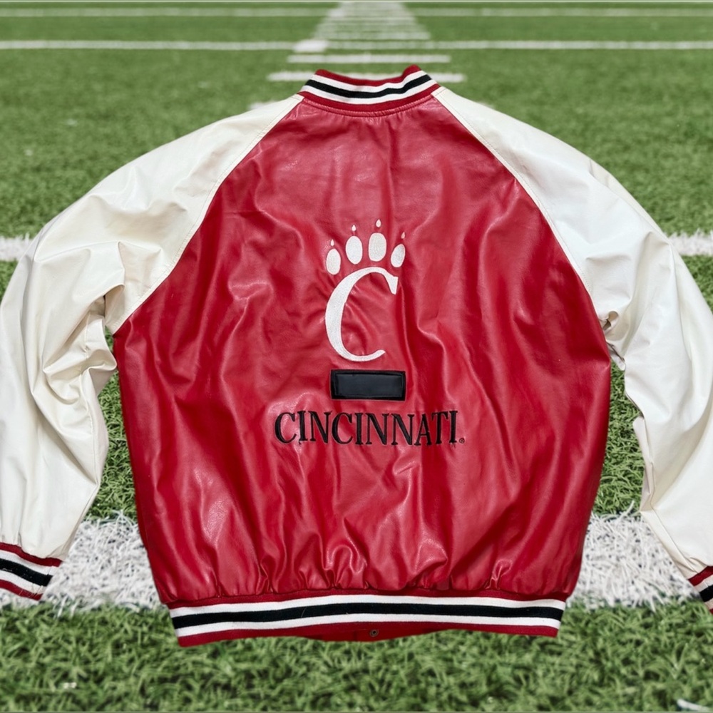 90’s Vintage University of Cincinnati Coat Varsity Jacket UC Bearcats M L Large